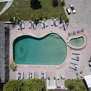 Jenny, Hotel Siviri